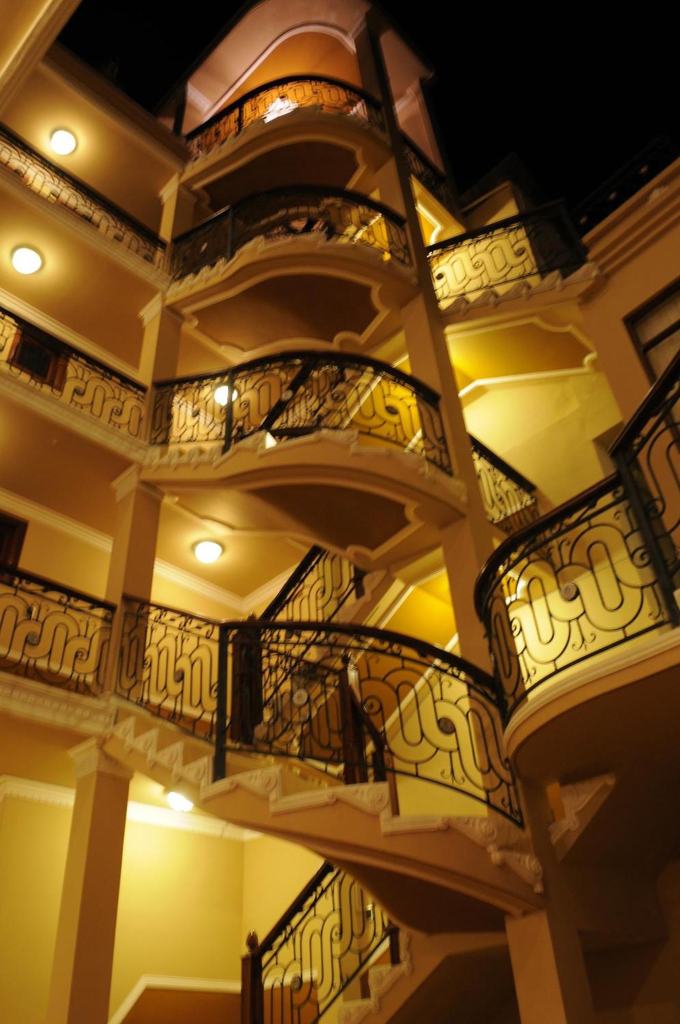 San Marino Royal Hotel Sucre Exterior photo